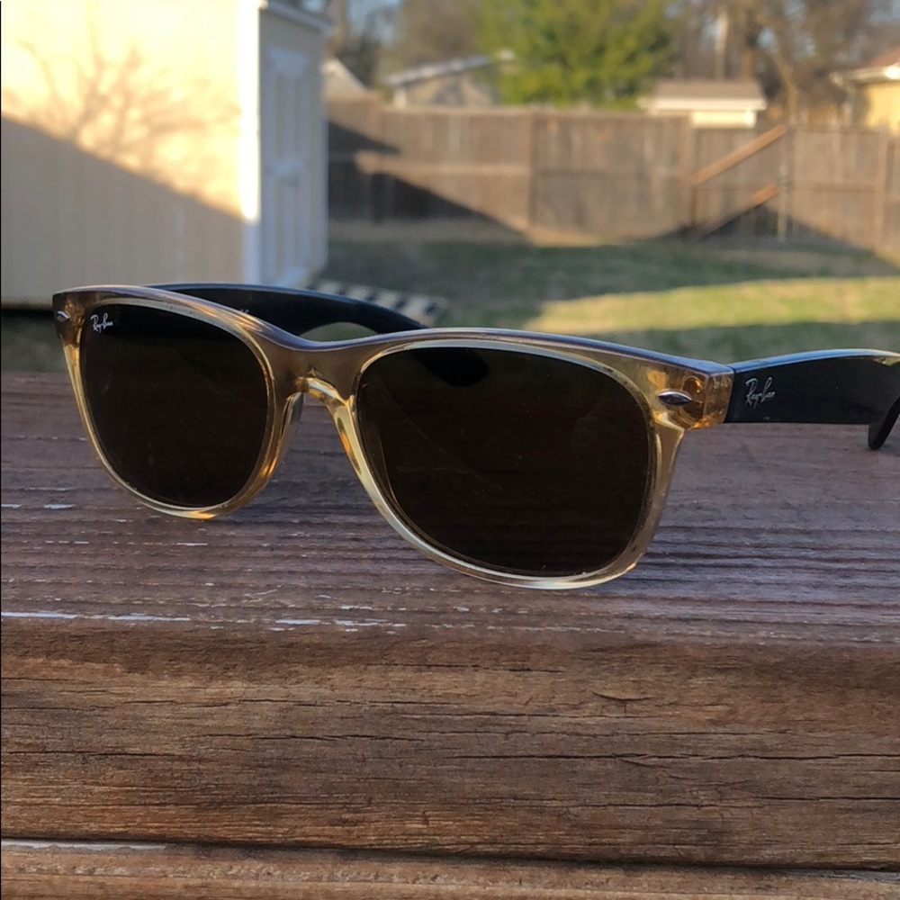 Ray-Ban new wayfarer Black and clear gold, RB 2132